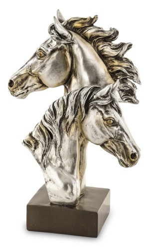 figurka-kon.jpg
