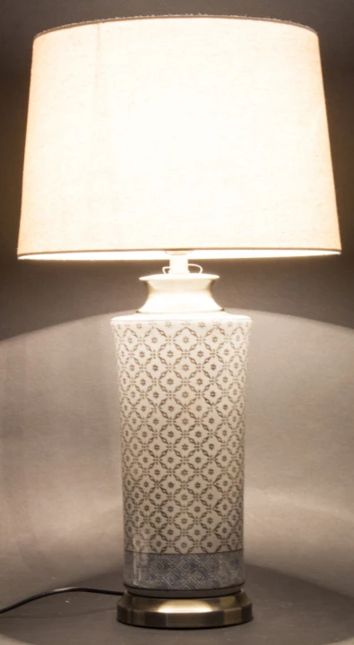 lampa-stolowa-ceramiczna-aria-z-bezowym-abazurem-6.jpg
