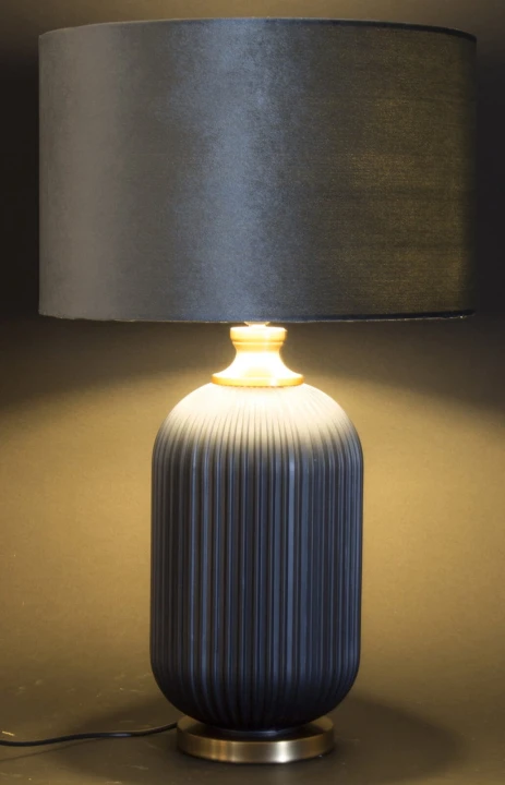 granatowa-lampa-stolowa-aurora-wysoka-3.jpg