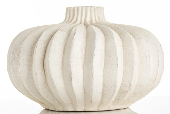 kremowy-wazon-pekaty-luna-24-cm-2.webp