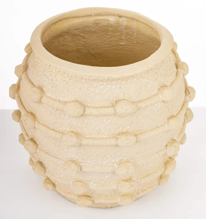 kremowa-oslonka-na-doniczke-boho-bobble-4.jpg