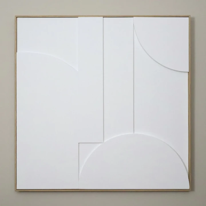 bialy-relief-geometryczny-7.webp