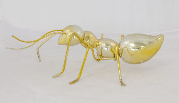 figurki dekoracyjne - mrówka złota